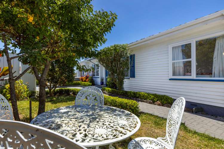 1/46 Matipo Road Mairangi Bay_9