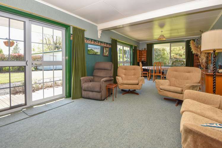 60 Lincoln Road Carterton_6