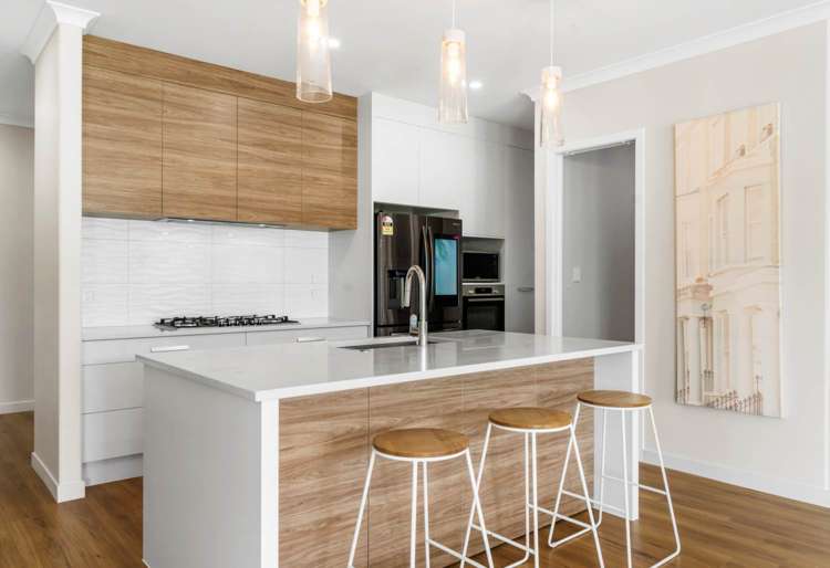 18 Laurelwood Avenue_4