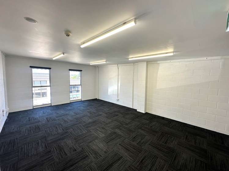 Unit 4/17 Ashfield Road Wairau Valley_5