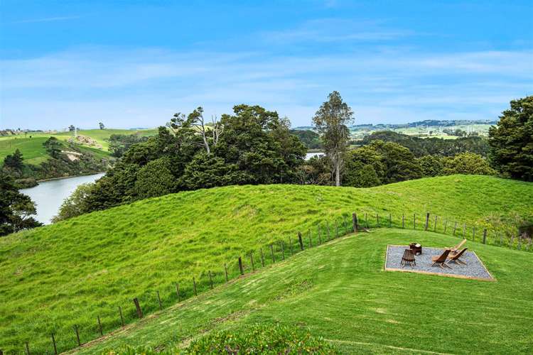 221 Mountain Road Maungaturoto_24