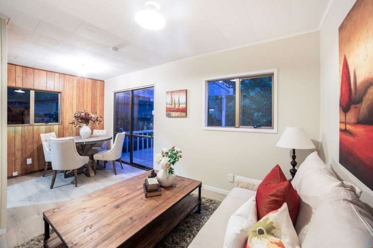 104 Oaktree Avenue Browns Bay_12