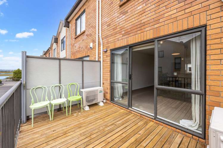 185/172 McLeod Road Te Atatu South_1