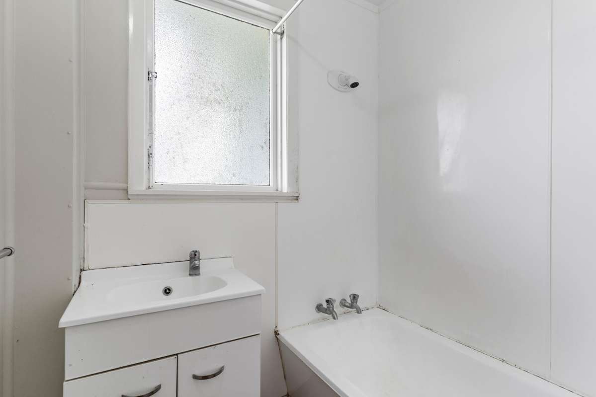 42 Watts Road_4