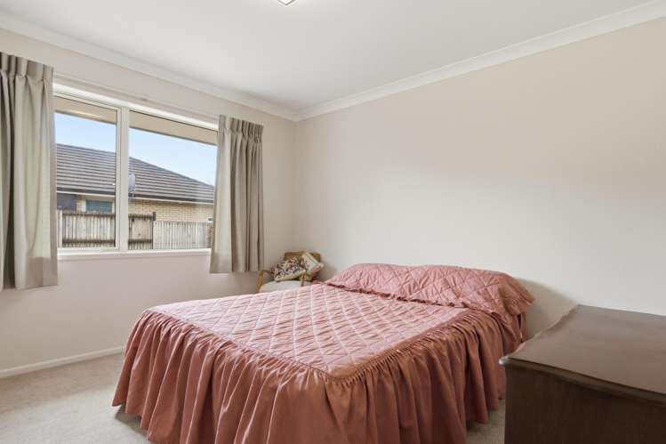 30 Tatahi Cove Papamoa_13