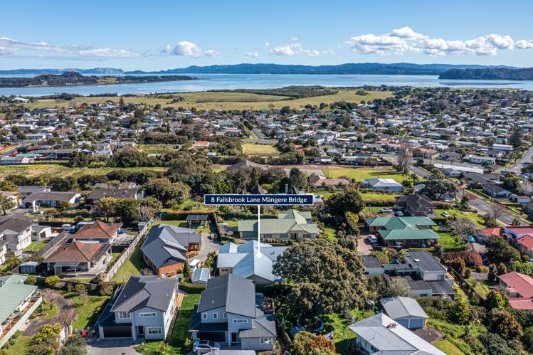 8 Fallsbrook Lane Mangere Bridge_31