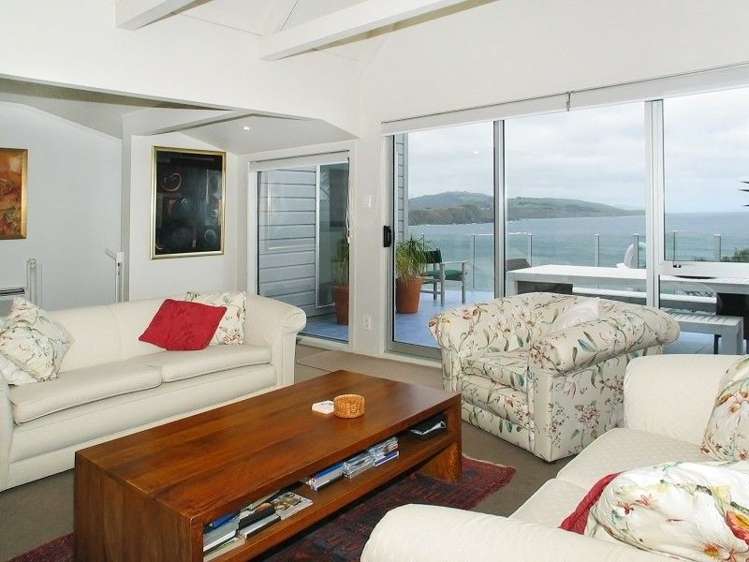 7 Ogilvy Terrace Plimmerton_9