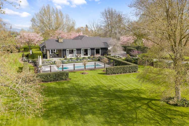 204 Mclarnon Road Cambridge_1