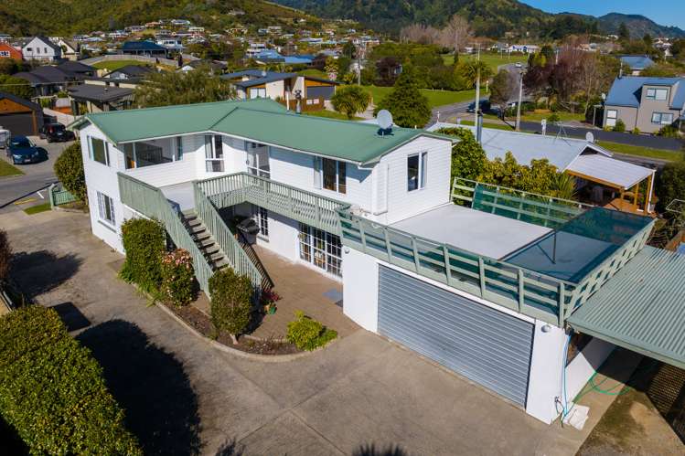 48 Beach Road Waikawa_29