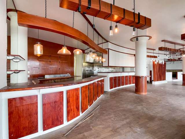 Unit 3/145 Quay Street City Centre_3