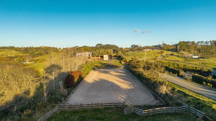 656 Horseshoe Bush Road Waitoki_17