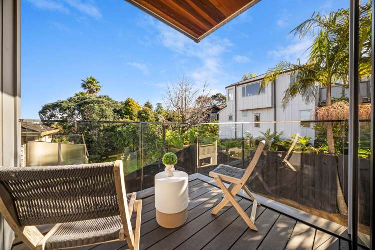 1 Selwyn Crescent Forrest Hill_8