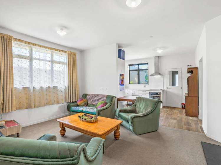 48 Barbour Street Waltham_5