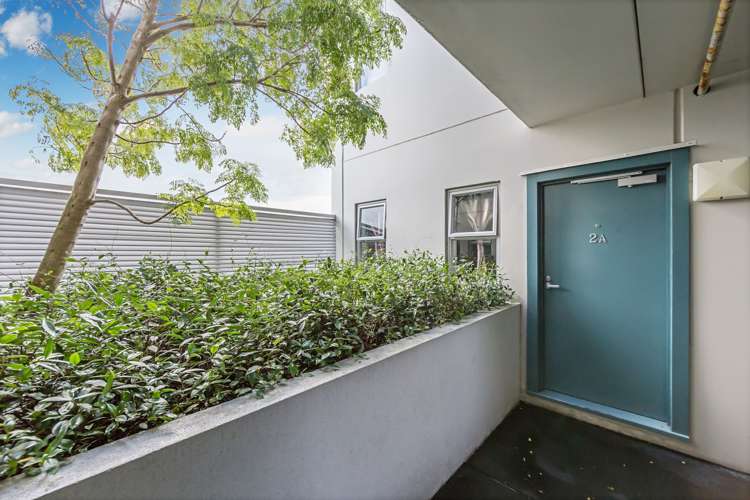 2a/20 Charlotte Street Eden Terrace_11