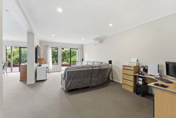 19 Rochdale Way Stoke_11