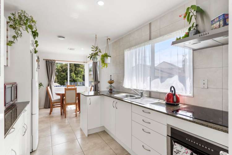 10 Kepler Place Clover Park_7