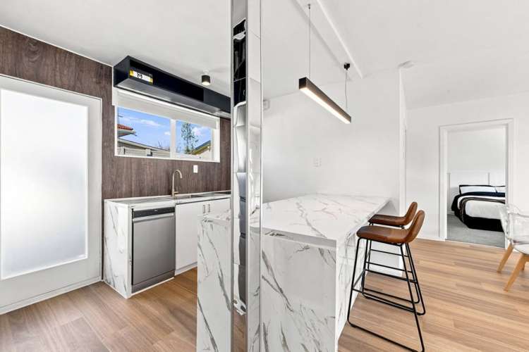 1/12 Gibbon Street Sydenham_8