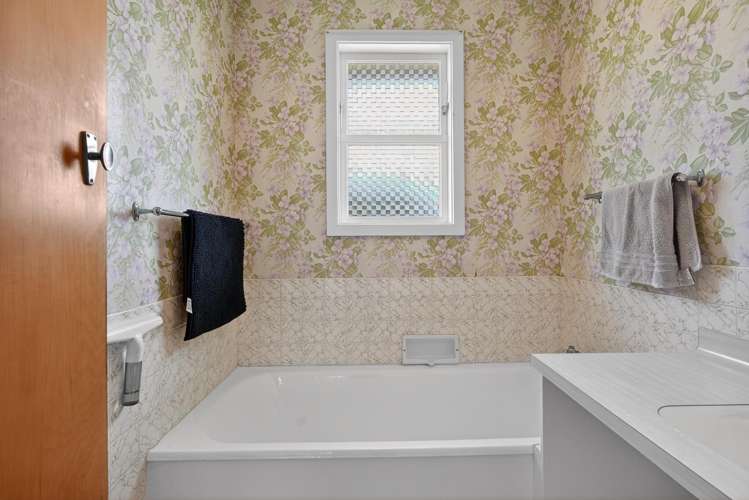 16 Cypress Drive Maungaraki_13