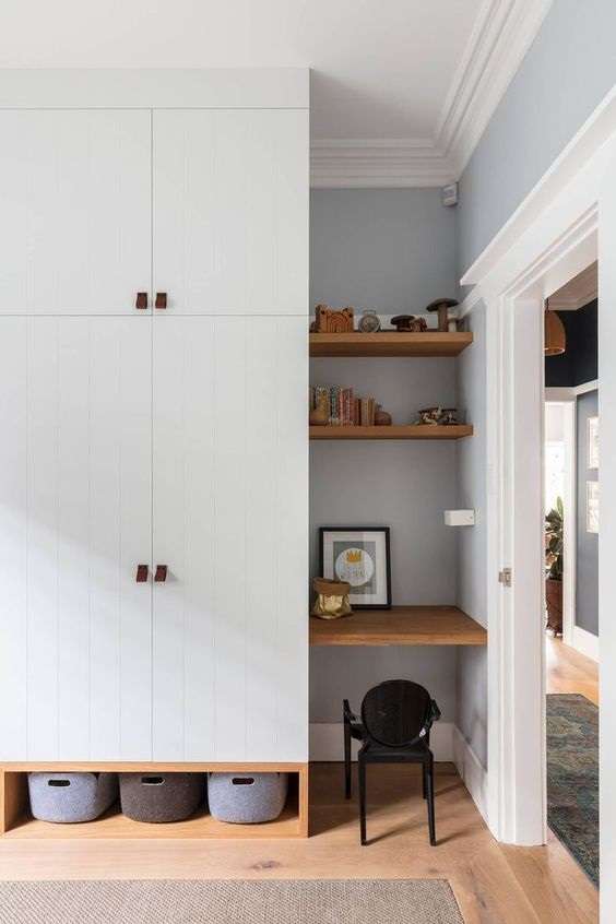 wall storage