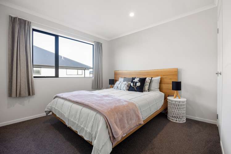 1/36 Maanihi Drive Rototuna North_12