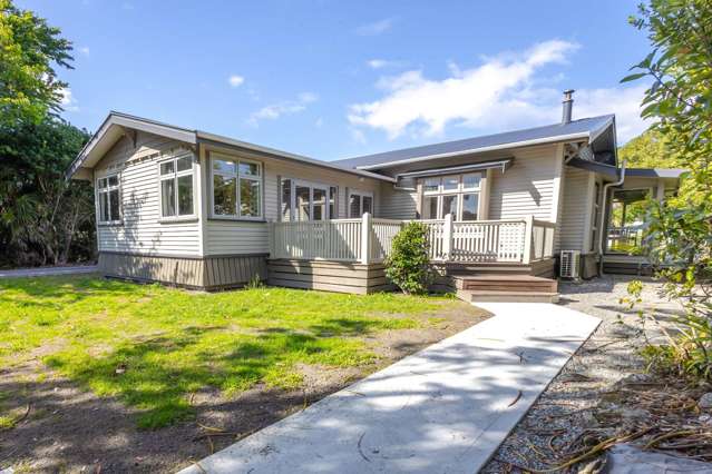 Family Space, Garaging & Great Location