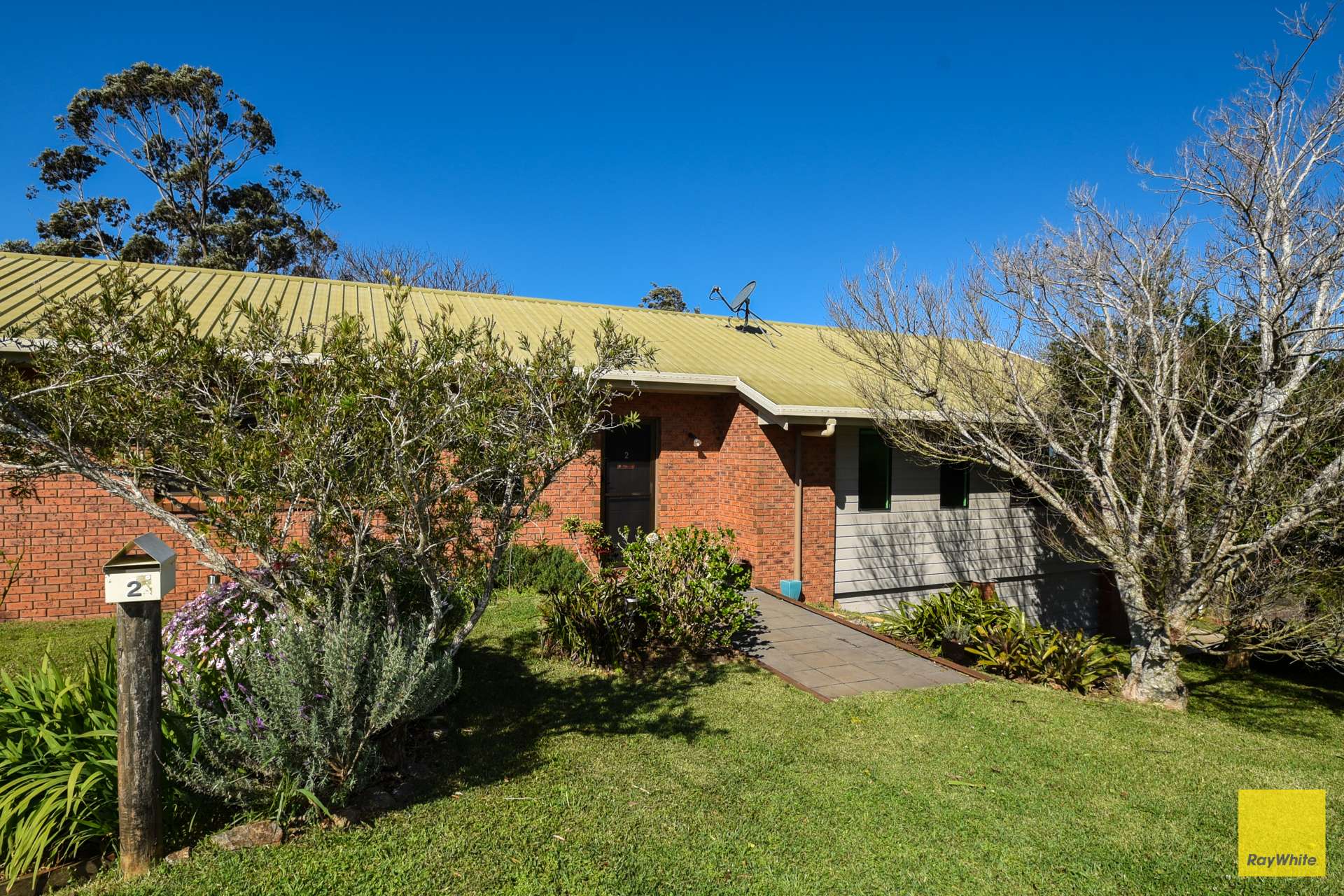 2 Lookout Parade Tamborine Mountain_0