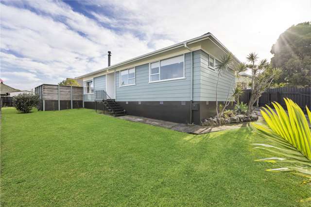 10 Azara Place Papatoetoe_1