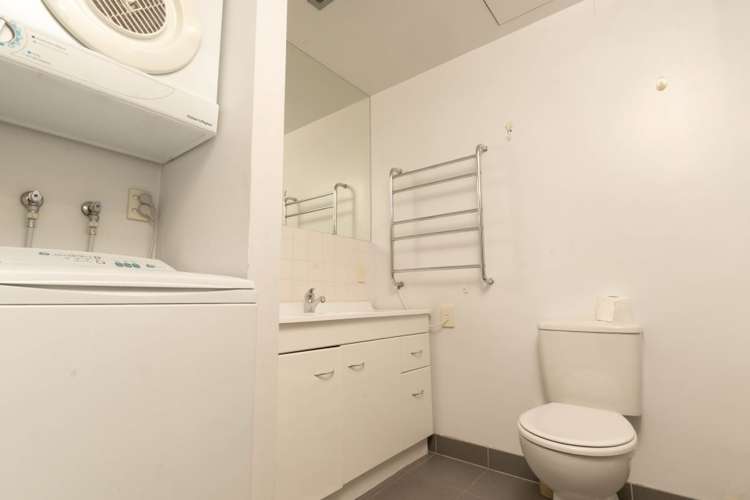 3B/36 Liverpool Street 10015_6