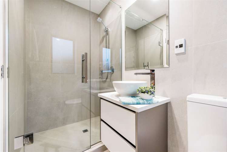 18 Meritage Lane Te Atatu South_15