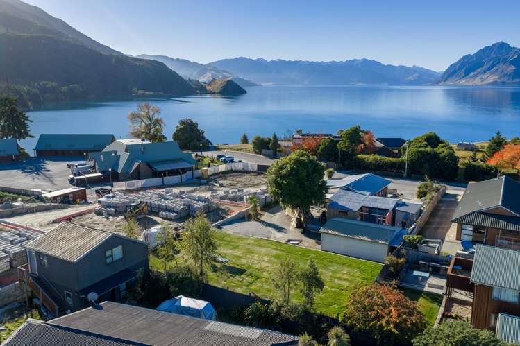 9 Capell Avenue Lake Hawea_17