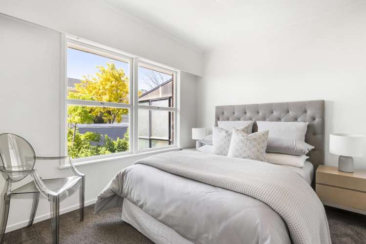 2/12 Westwell Road Belmont_11