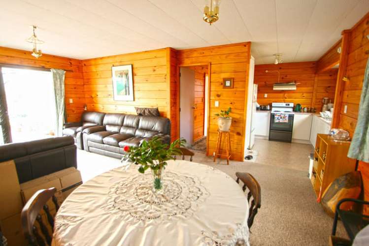 4/68 West Coast Road Glen Eden_3