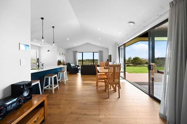 402 Lake Road 2610_4