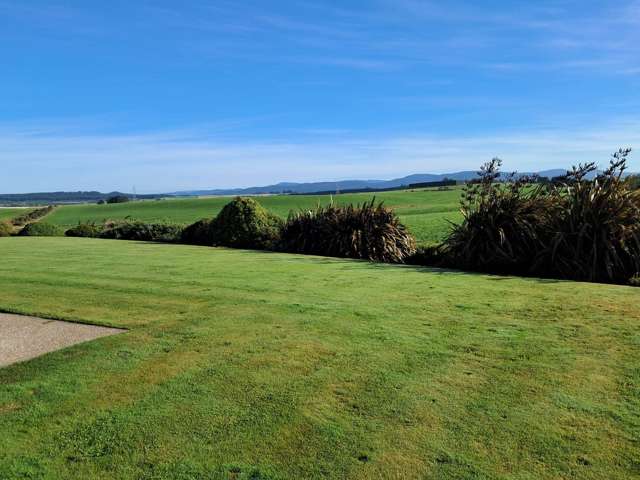 461 Cross Road Pebbly Hill_1