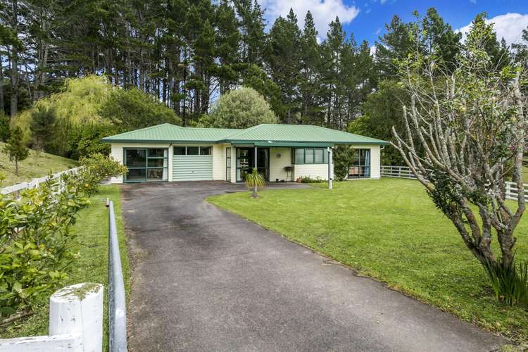 336 Muriwai Road Waimauku_29