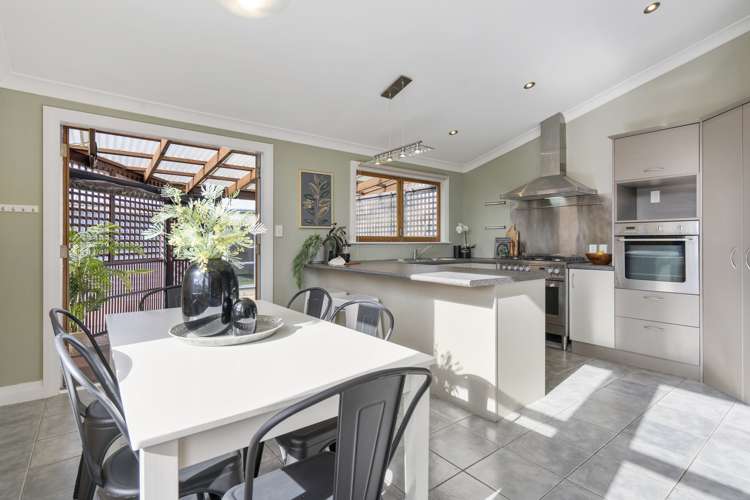 44 Beach Street Petone_16