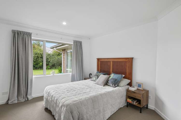 4 Carlyle Lane Rolleston_13