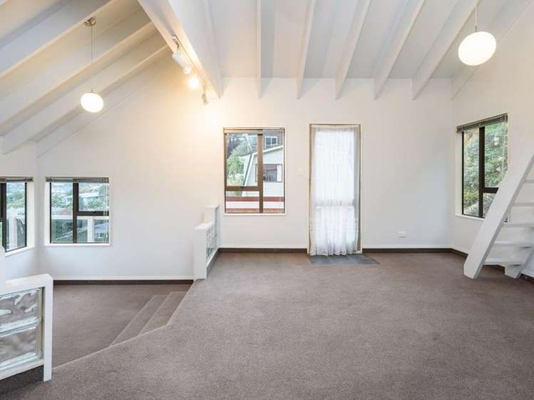 22 Southern Cross Crescent Island Bay_5