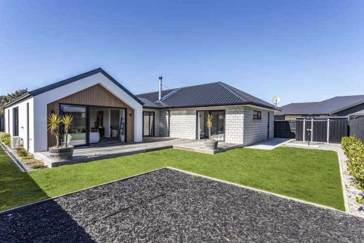 21 Thirlwall Street Woodend_28
