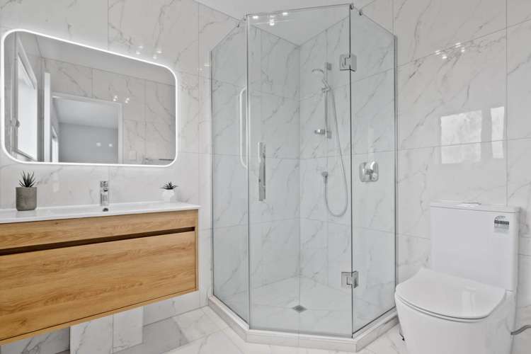 13 Lisnoble Road Flat Bush_21