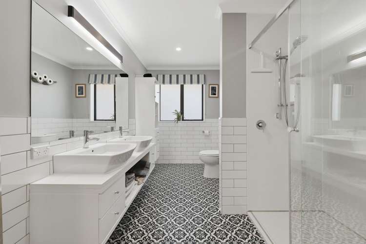 8 Silver Springs Boulevard Mosgiel_16