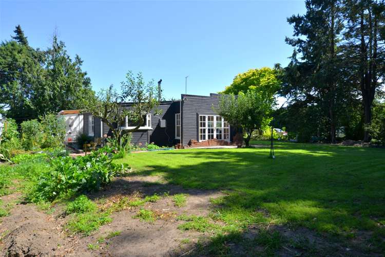 111 Halkett Road West Melton_13