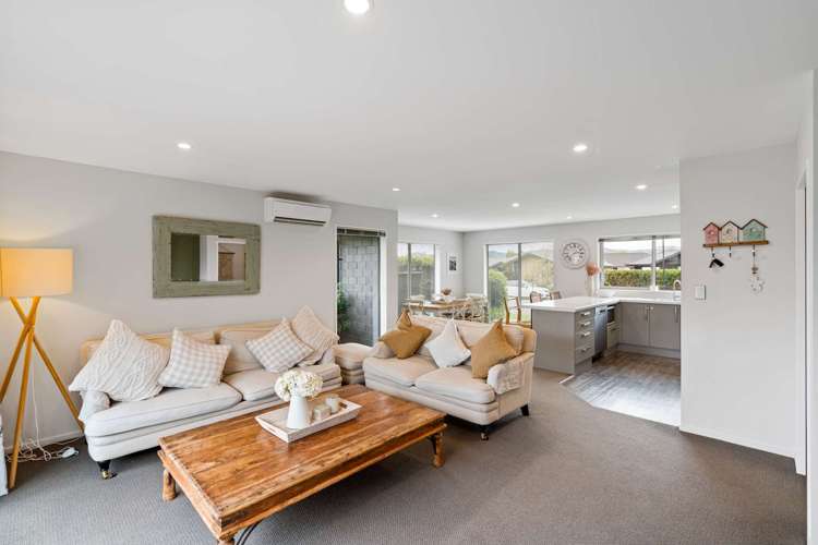 72 Liffey Springs Drive Lincoln_5