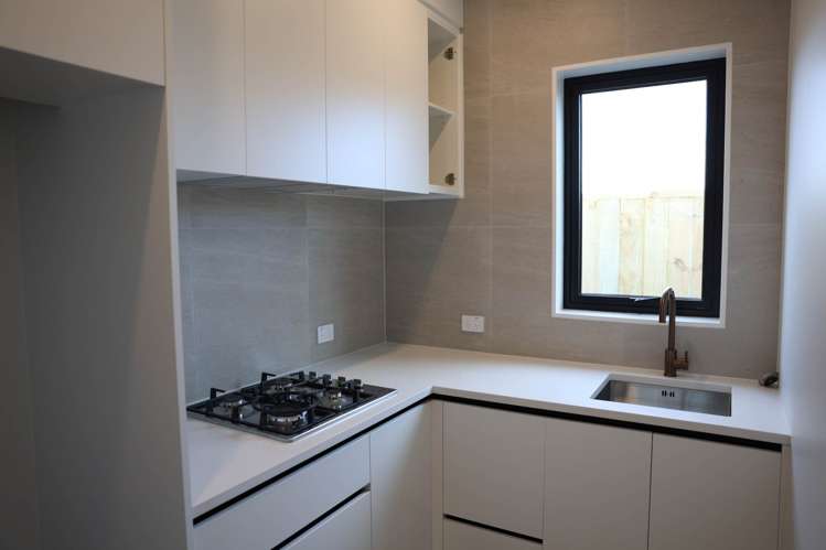 67 Bellfield Road Opaheke_9