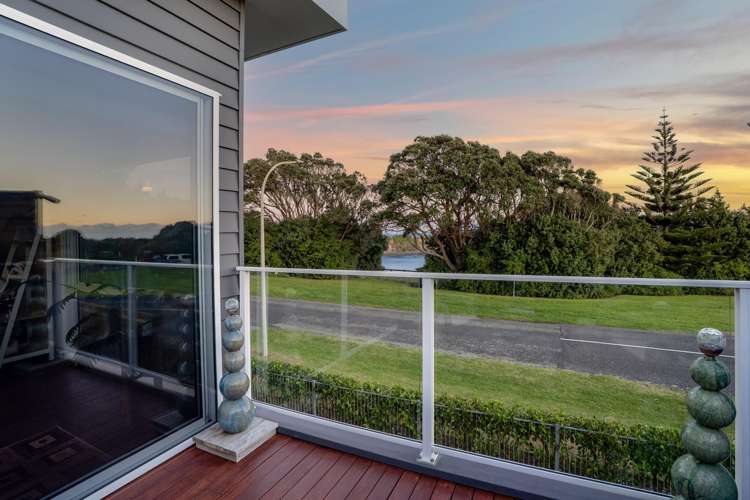 22 Halse Place Opunake_30