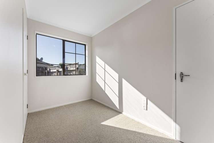 15 Bens Place Springvale_10