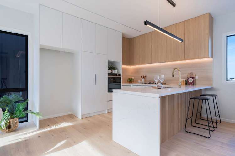 22 Ara Taha Crescent Orewa_17