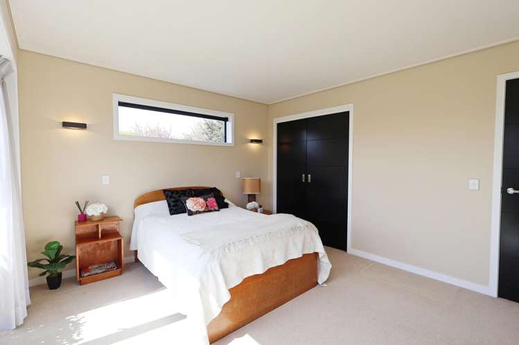 411 North Road Waikiwi_16