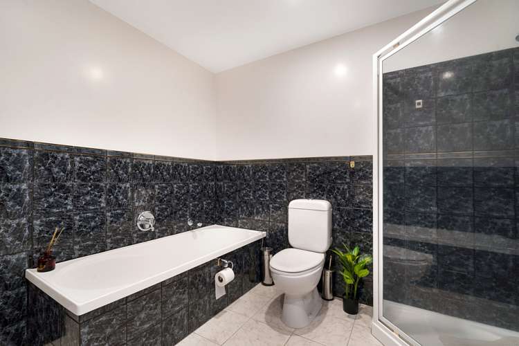 2i/175 Hurstmere Road Takapuna_19