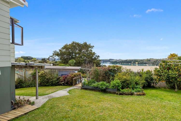 33 Green Road Matakana_16